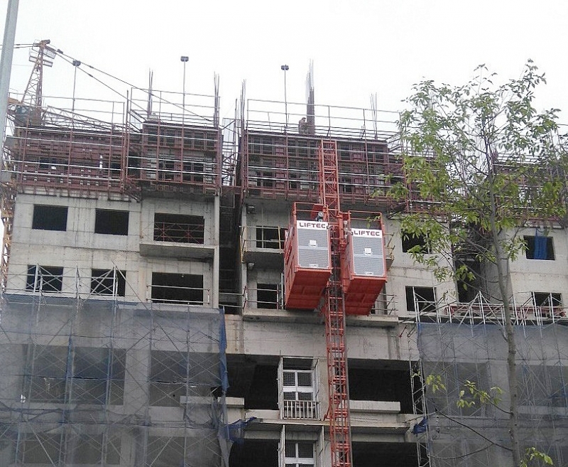 Trường hợp tổng mức đầu tư đã được cơ quan có thẩm quyền thẩm định hoặc phê duyệt thì người quyết định đầu tư, Chủ đầu tư và các chủ thể có liên quan xác định dự toán xây dựng theo đơn giá nhân công, giá ca máy và thiết bị thi công được công bố