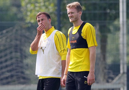 Giữa tháng 7, Andre Schurrle và Dortmund thống nhất chấm dứt hợp đồng sớm 1 năm.