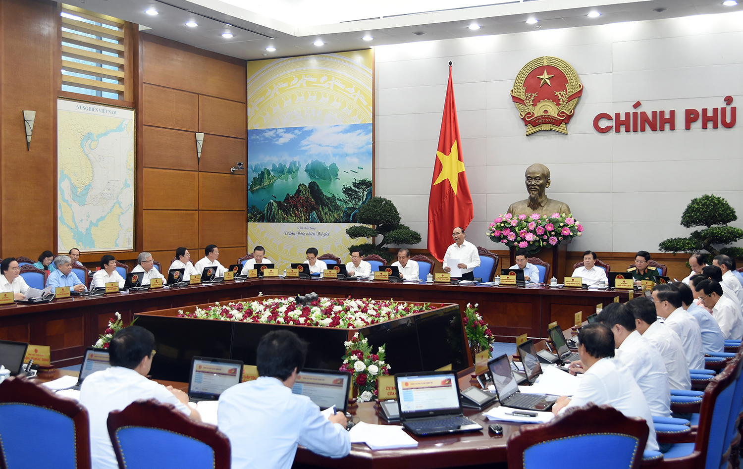 Thủ tướng hoan nghênh TP. Hà Nội đã đình chỉ công tác cán bộ phường Văn Miếu