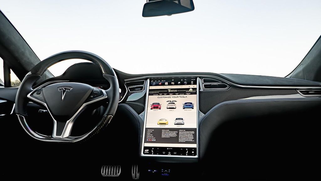 T Sportline tung loạt tùy chọn nội thất bọc da thật cho Tesla Model S và Model X