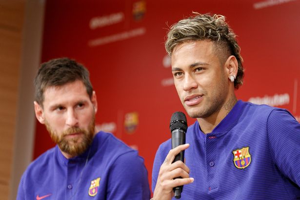 Chi 222 triệu Euro, Neymar chính thức rời Barca
