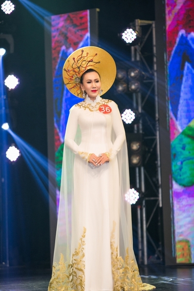 Đỗ Lan giành giải Hoa hậu Nhân ái vì nhiều năm làm thiện nguyện