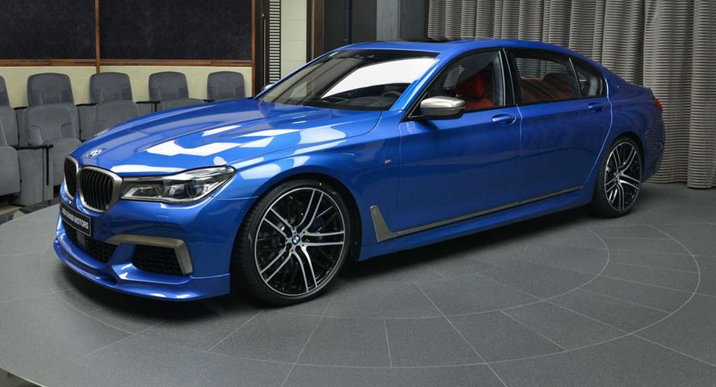 BMW M760Li xDrive Estoril Blue - 