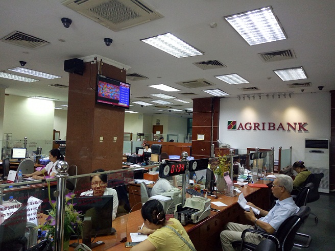 “Quà tặng tưng bừng - Chào mừng Quốc khánh” - Cơ hội trúng hàng nghìn phần thưởng khi gửi tiền tại Agribank