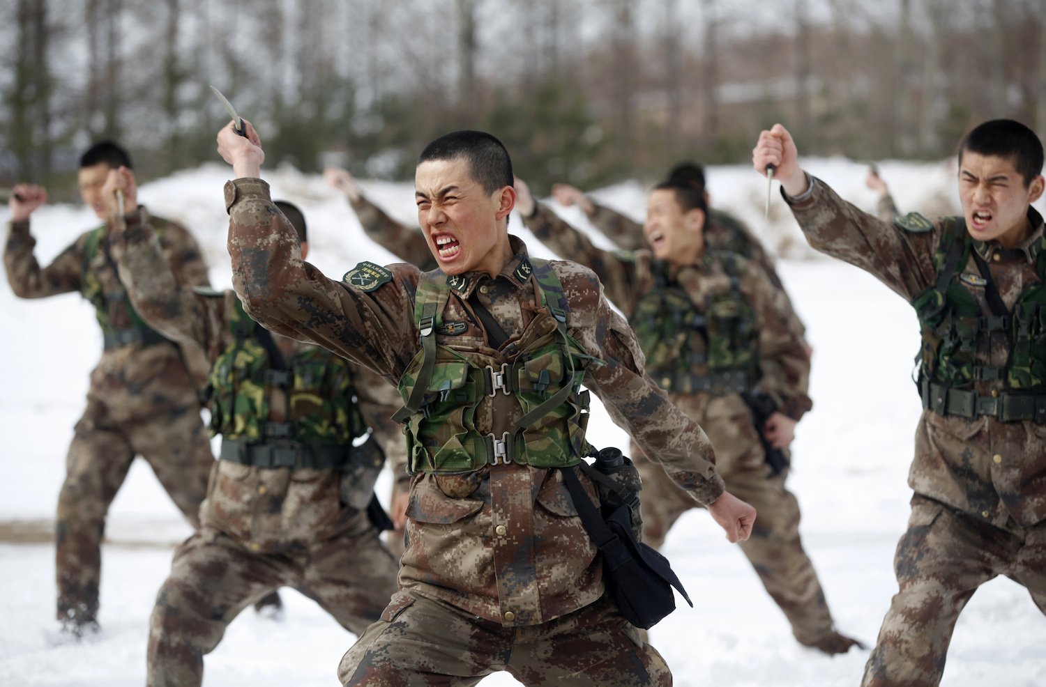 Trung Quốc lo nghiện game “phá hủy” sức mạnh quân đội