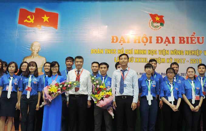 Tuổi trẻ Học viện Nông nghiệp Việt Nam vững bước trên đường hội nhập và phát triển