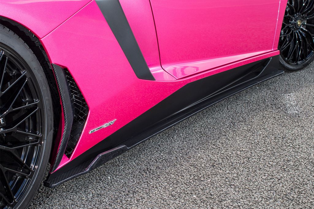 Liberty Walk đổi gu khiến Lamborghini Aventador SV 