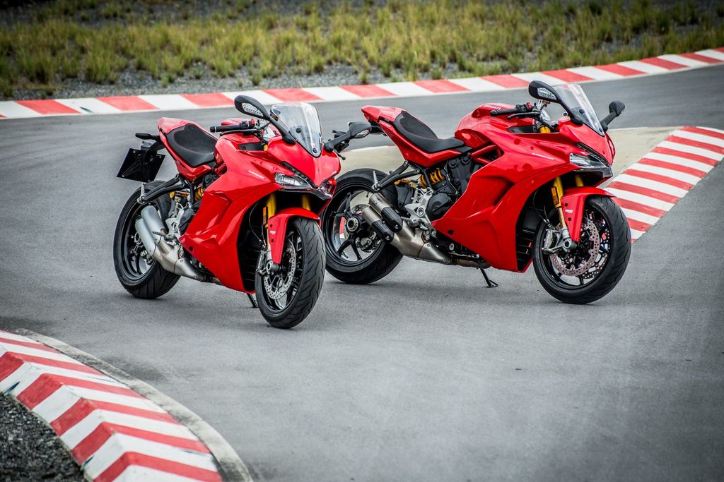 Ducati SuperSport 2017 ra mắt thị trường Đông Nam Á, giá 410 triệu VNĐ