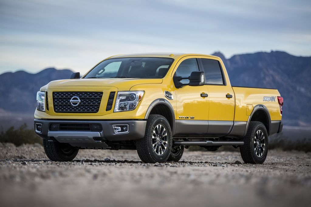 Nissan mang Titan và Titan XD cùng một chiếc Datsun 1960 tới Triển lãm xe bán tải