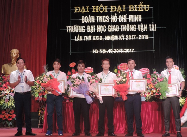 Đồng chí Nguyễn Văn Khởi trở thành tân Bí thư Đoàn TN trường Đại học Giao thông vận tải