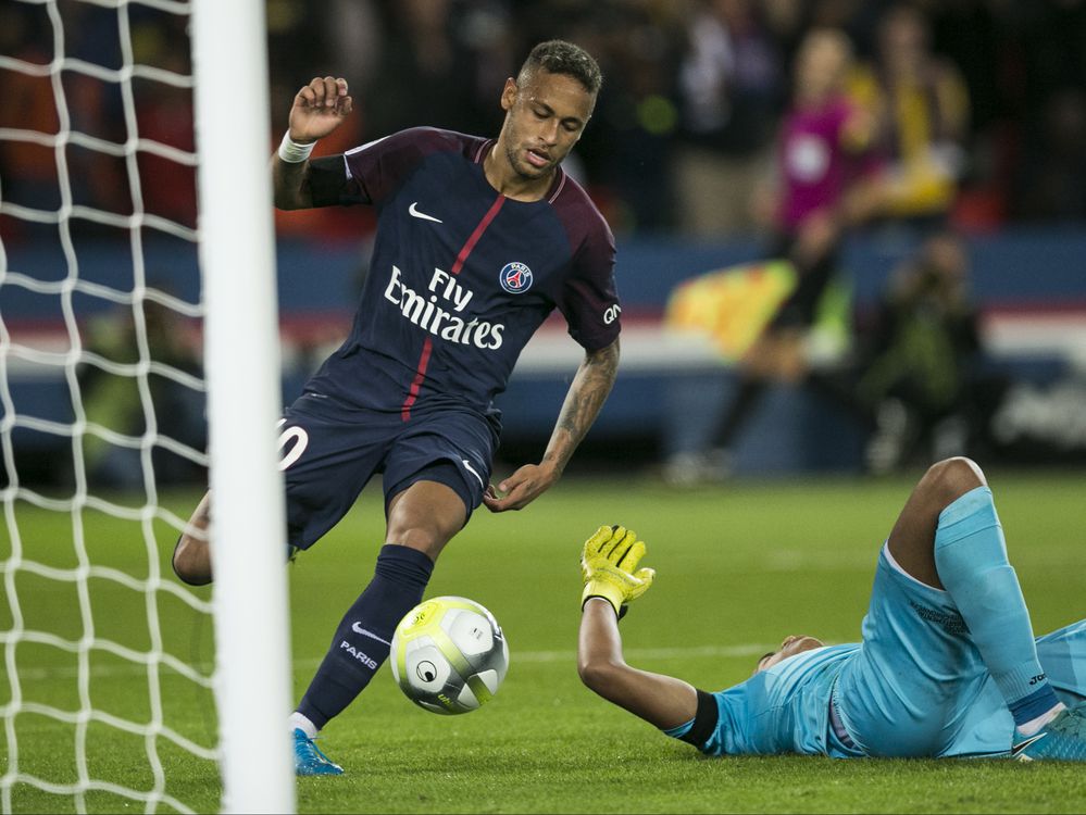 Paris SG 6-2 Toulouse: Neymar tỏa sáng
