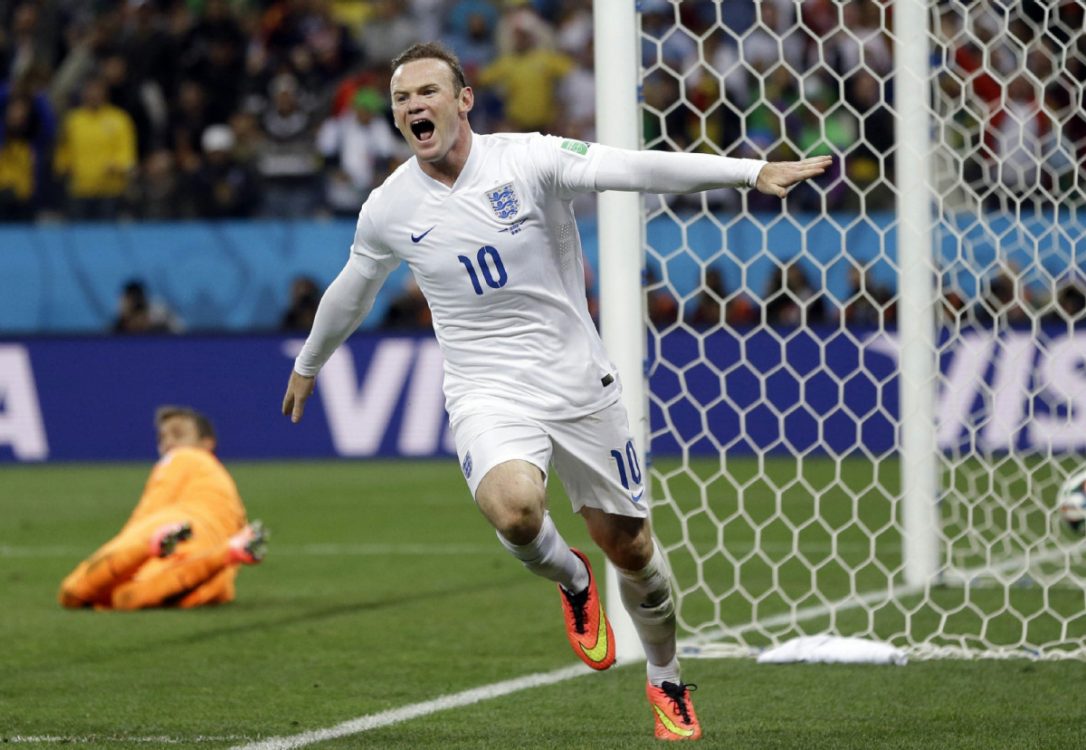Rooney bất ngờ từ giã đội tuyển Anh