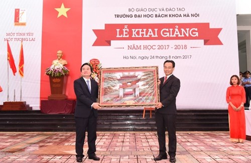 Trường Đại học Bách khoa Hà Nội khai giảng năm học mới