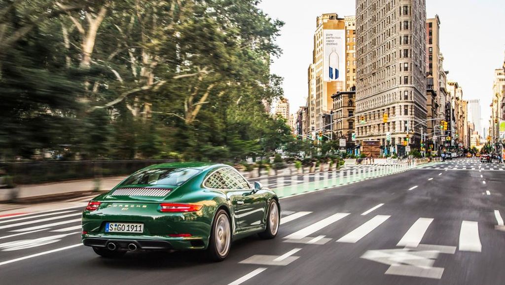 Chỉ trong sáu tháng đầu năm, kết quả kinh doanh của Porsche đã đạt 2,1 tỷ Euro