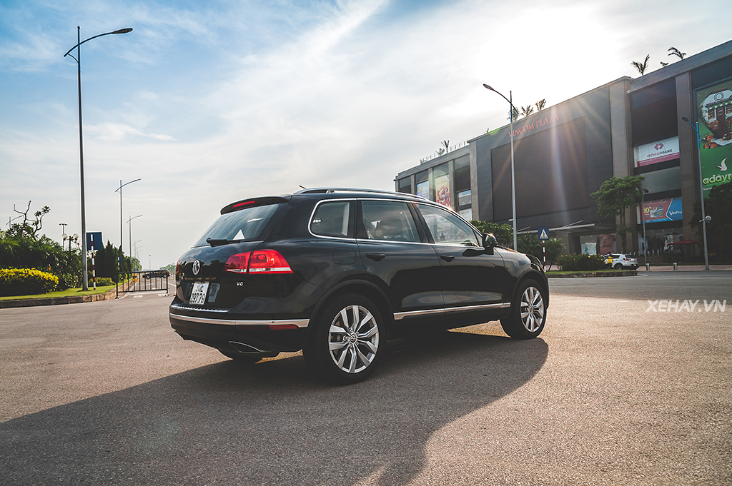 [ĐÁNH GIÁ XE] Volkswagen Touareg - Đậm chất Đức