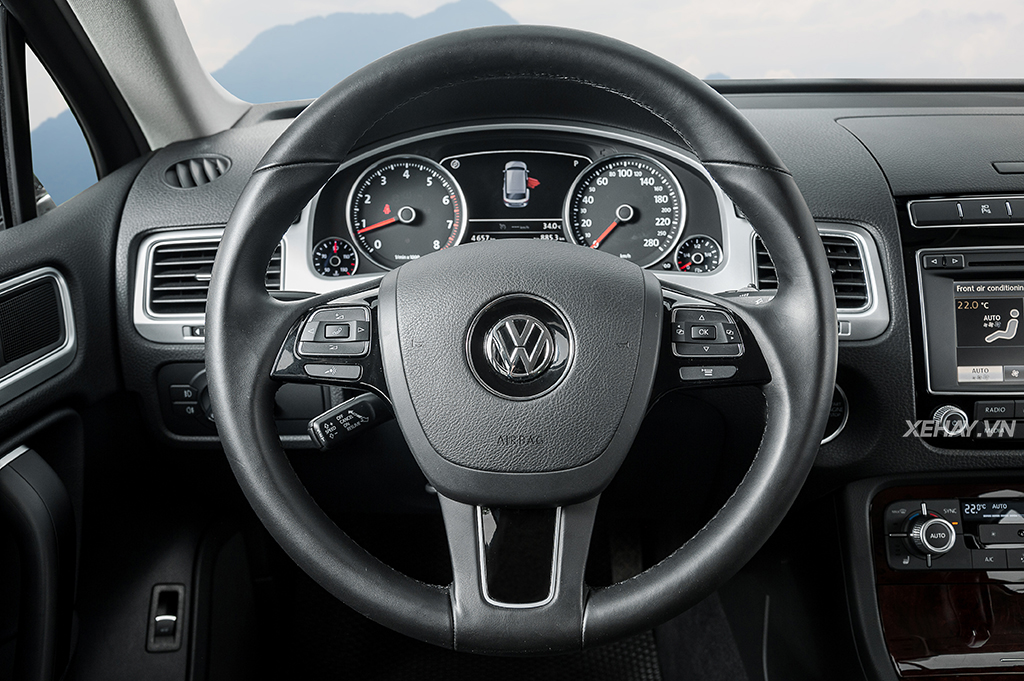 [ĐÁNH GIÁ XE] Volkswagen Touareg - Đậm chất Đức