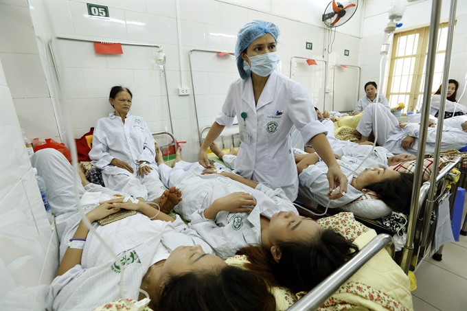 Số ca mắc sốt xuất huyết ở Hà Nội: Quá nửa là nhân viên văn phòng và học sinh, sinh viên