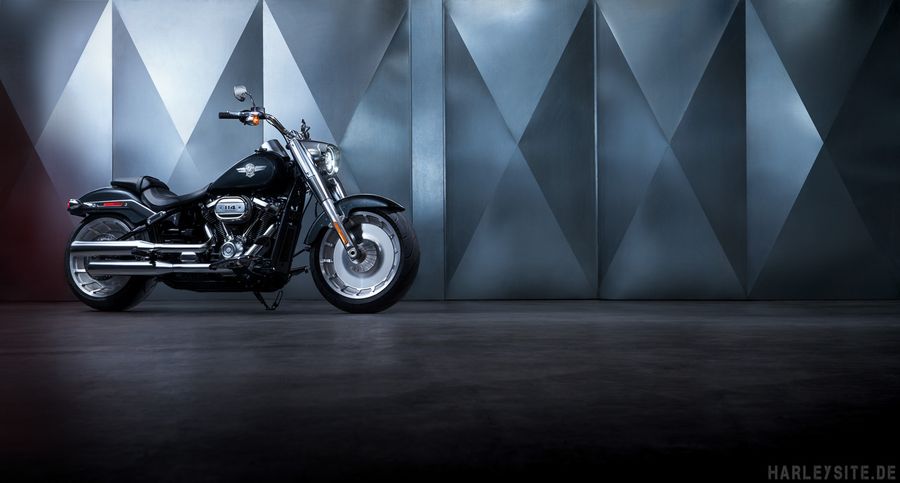Harley-Davidson Softail 2018 trình làng, giá từ 329,5 triệu VNĐ