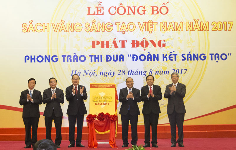 Công trình khoa học sáng tạo của học sinh cấp 3 được vinh danh trong Sách vàng Sáng tạo Việt Nam 2017