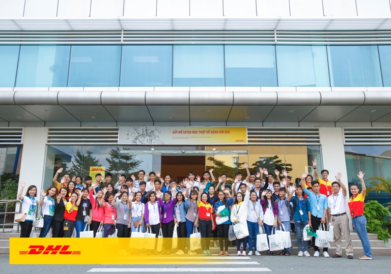 DHL 7 năm liền tổ chức “Ngày hội Tư vấn nghề nghiệp” cho Làng trẻ em SOS tại Việt Nam