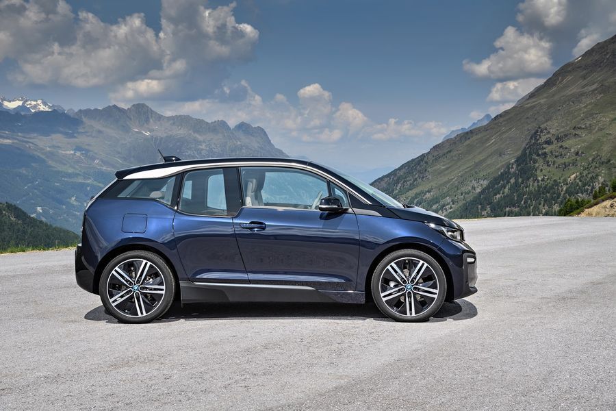 BMW tung loạt ảnh chính thức của i3 / i3S 2018, khẳng định i3S có nhiều đổi mới