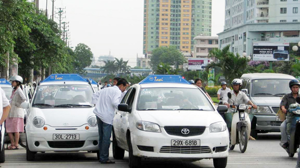 Phó Giám đốc sở GTVT Hà Nội Hà Huy Quang: Đừng ôm mãi taxi truyền thống!
