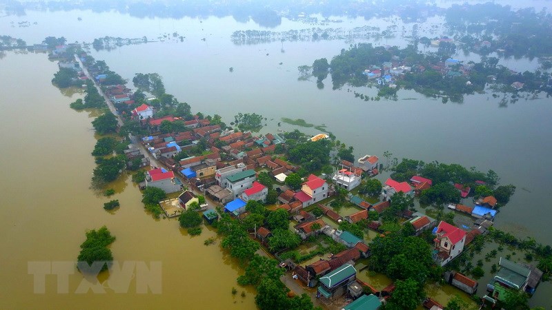 Thủ tướng Chính phủ: Hà Nội cần biện pháp mạnh mẽ hơn hỗ trợ dân vùng ngập lụt