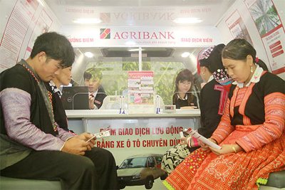Agribank tăng cường khả năng tiếp cận vốn và SPDV ngân hàng đến người dân, nhất là khu vực vùng sâu, vùng xa