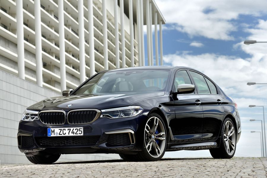 BMW M550i mượn động cơ của M850i để mạnh mẽ hơn 67 mã lực so với trước