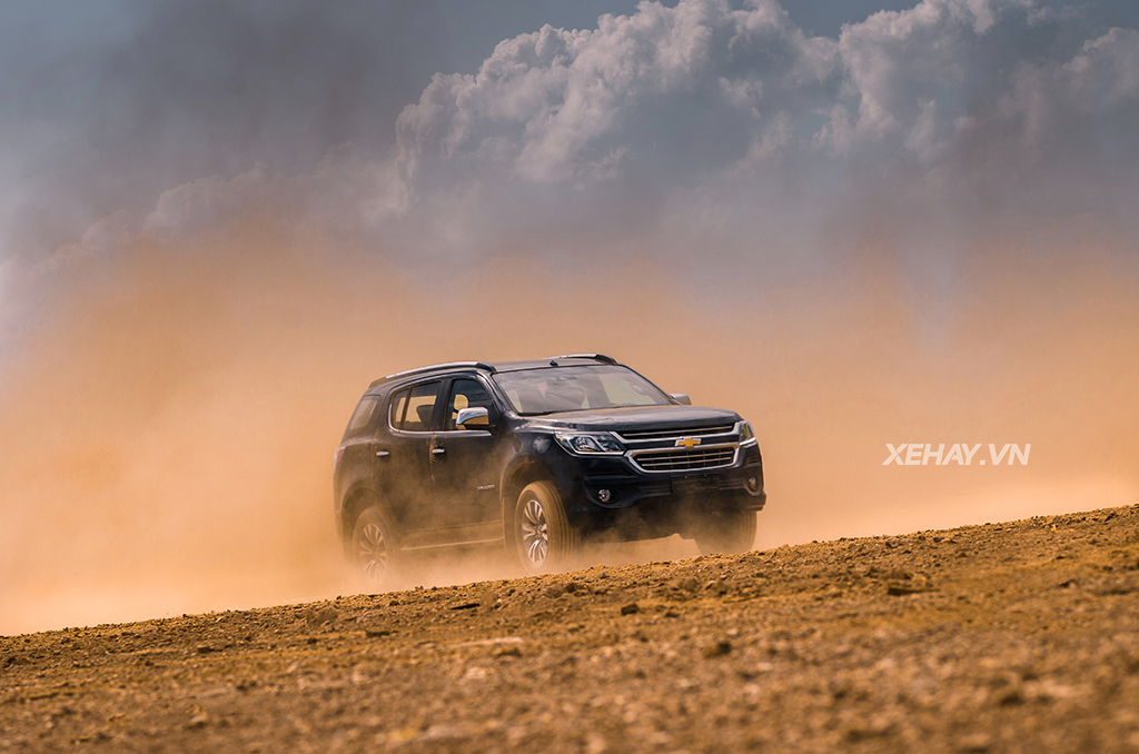 [ĐÁNH GIÁ XE] Chevrolet Trailblazer 4x4 LTZ 2018 – Cạnh tranh ngôi vương của Fortuner?