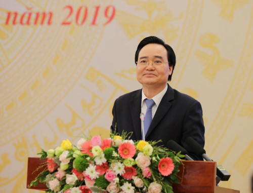 Bộ trưởng Bộ GD - ĐT Phùng Xuân Nhạ phát biểu khai mạc hội nghị