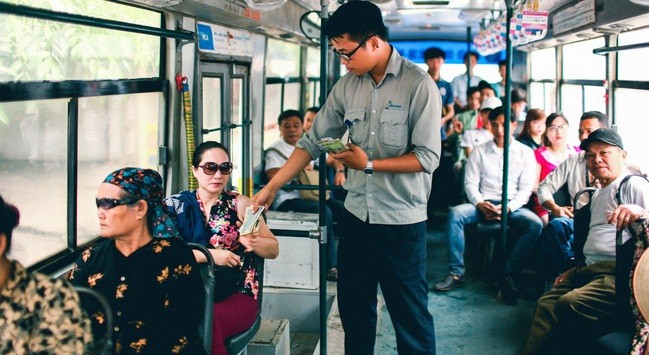 Tổng Công ty vận tải Hà Nội tuyển lái và phụ xe buýt