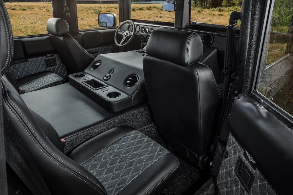 Toàn cảnh không gian cabin của xe