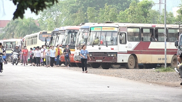 Thanh Hóa: Binh đoàn xe "cận đát" đe dọa tính mạng hàng trăm công nhân