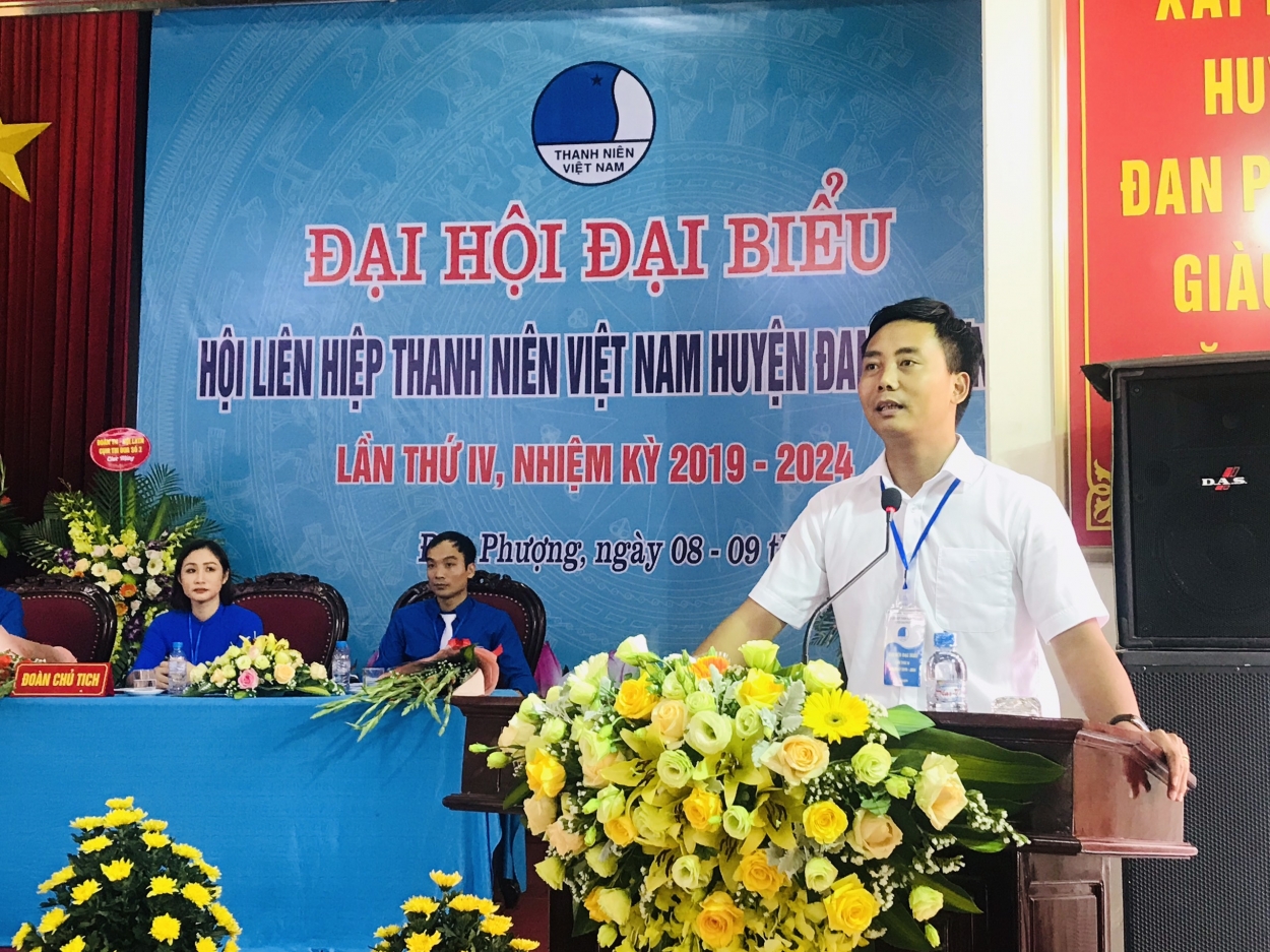 Anh Nguyễn Đức Tiến, Phó bí thư Thành đoàn Hà Nội phát biểu chỉ đạo tại đại hội