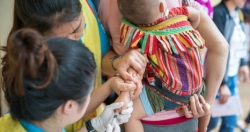 Tờ Bangkokpost khẳng định bài học bảo hiểm y tế Việt Nam cho toàn cầu