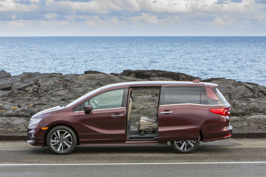 Honda Odyssey 2020 có thêm gói nâng cấp đặc biệt nhân dịp sinh nhật lần thứ 25