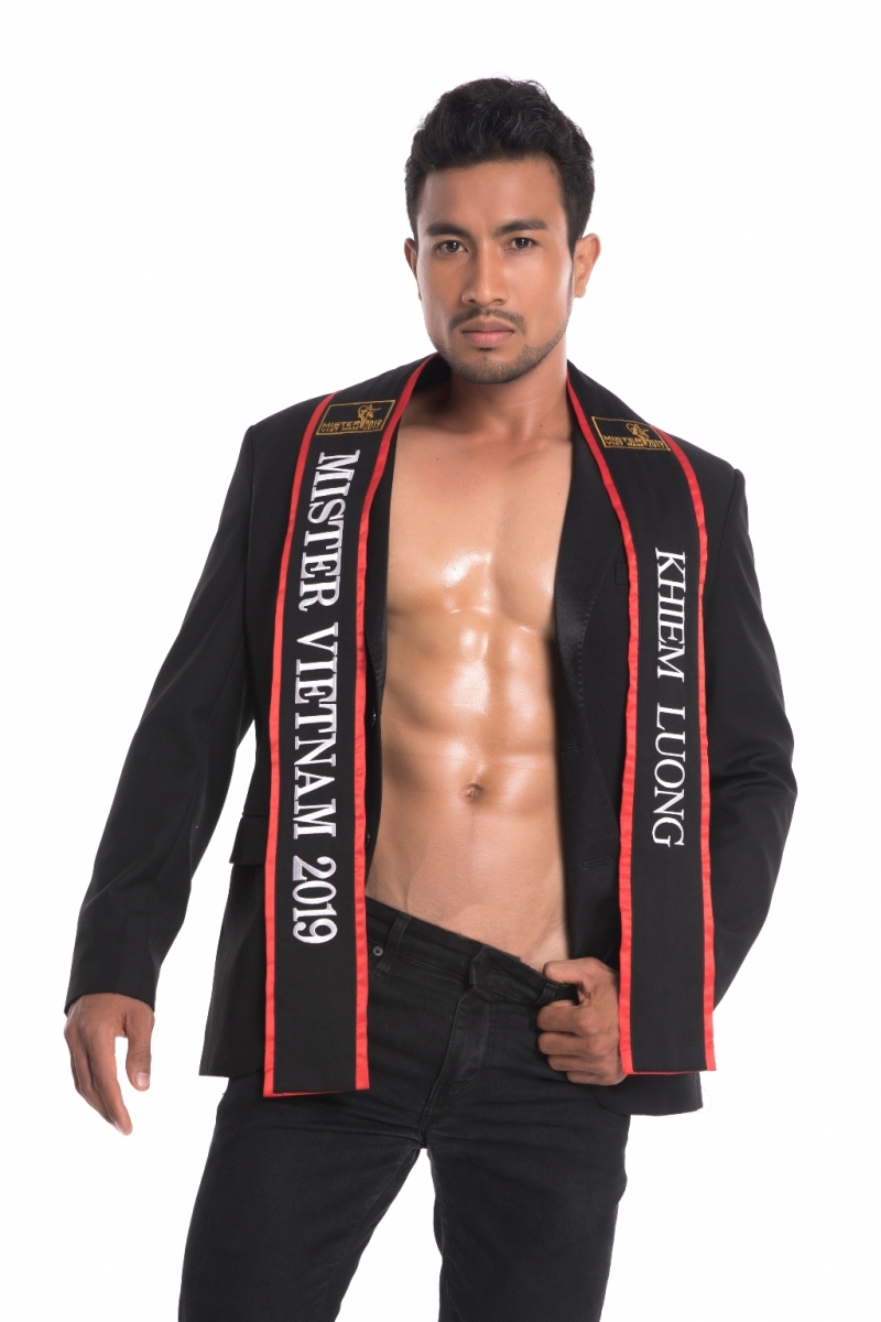 Lộ diện 5 chàng trai “Mister Việt Nam 2019” được Trương Ngọc Ánh chọn cho dự án phim mới