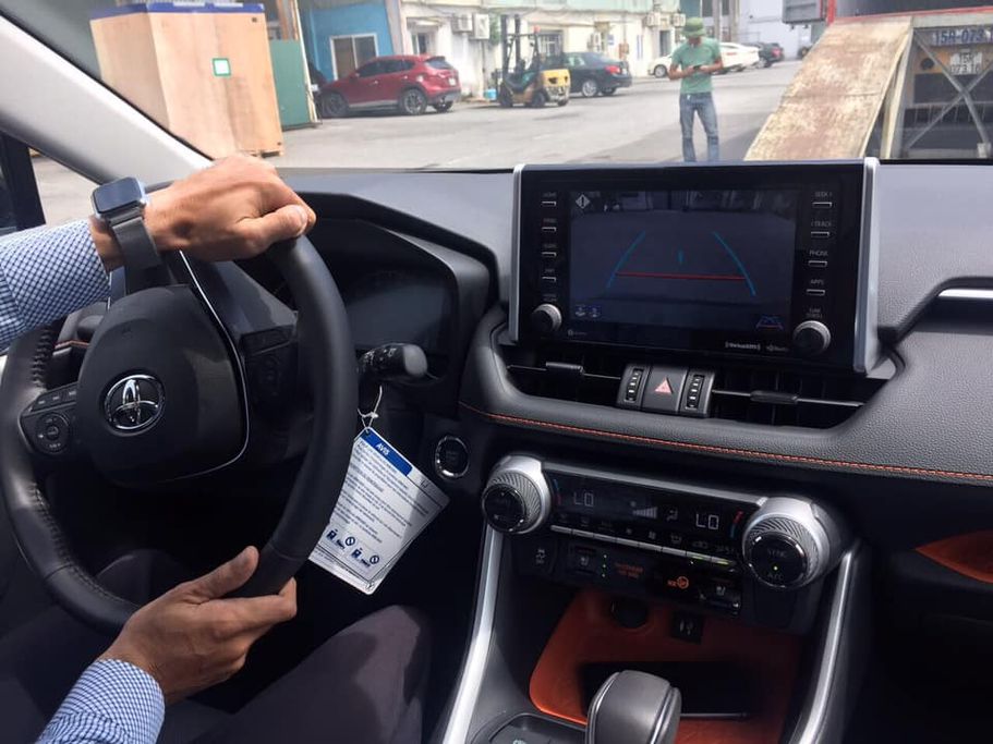 Toyota RAV4 2019 tiếp tục đổ bộ về Việt Nam, liệu có tạo nên 
