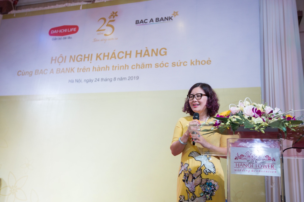 Cùng BAC A BANK trên hành trình chăm sóc sức khoẻ