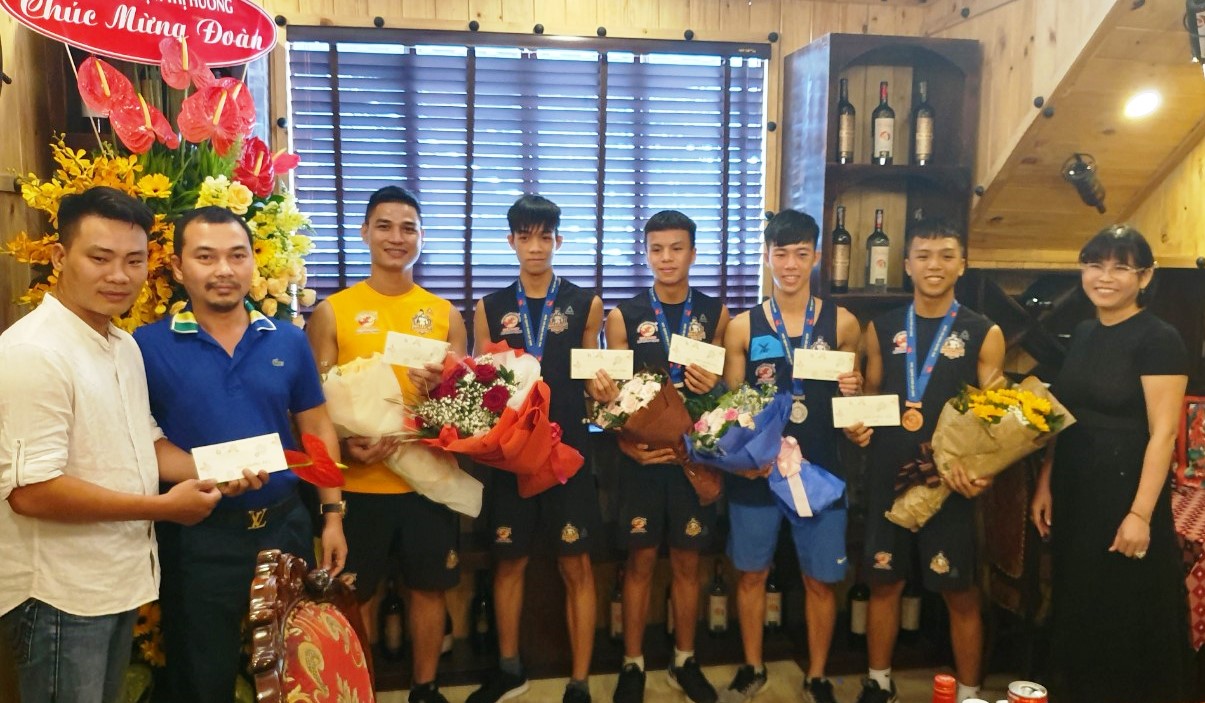 Phú Hồng Thịnh đồng hành cùng đội tuyển MMA FIGHT ACADEMY tại giải Vô địch Muay Thái toàn quốc năm 2019