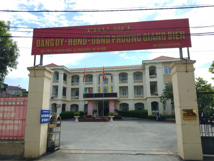 UBND phường Giang Biên có