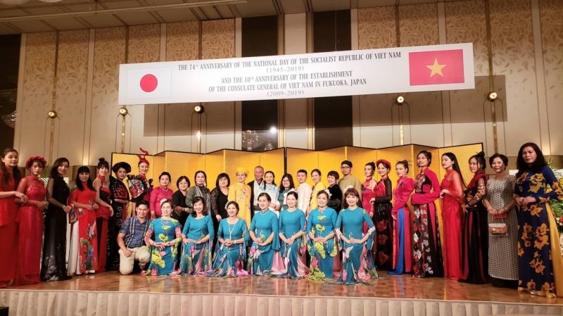 Đoàn nghệ thuật Việt Nam sang biểu diễn tại sự kiện