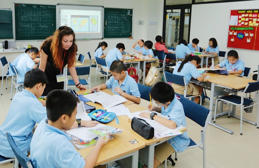 Lễ khai giảng ấn tượng ở ngội trường đầu tiên của Vinschool tại TP.HCM