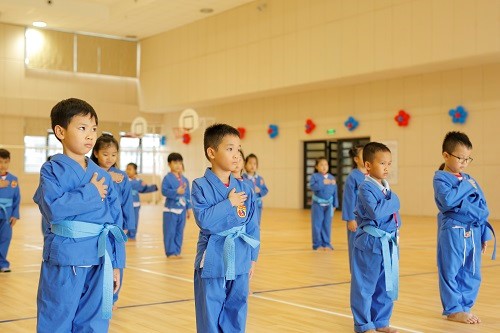 Lễ khai giảng ấn tượng ở ngội trường đầu tiên của Vinschool tại TP.HCM