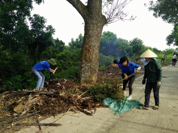 Chiến dịch “Thứ sáu vì môi trường” của sinh viên Nông nghiệp