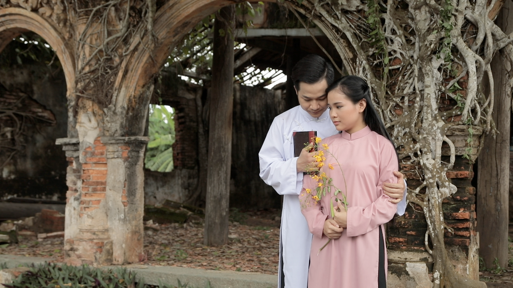 Người đến từ tương lai có thể làm gì thay đổi chuyện tình Lan và Điệp?