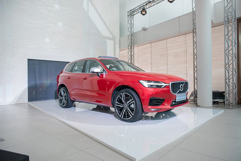 Volvo XC60 2018 ra mắt thị trường Singapore, giá từ 3,8 tỷ VNĐ