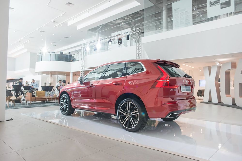 Volvo XC60 2018 ra mắt thị trường Singapore, giá từ 3,8 tỷ VNĐ