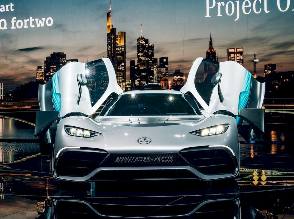Siêu phẩm Mercedes AMG Project ONE 2,4 triệu USD chính thức trình làng